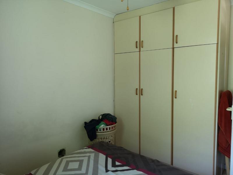 1 Bedroom Property for Sale in Bellair KwaZulu-Natal