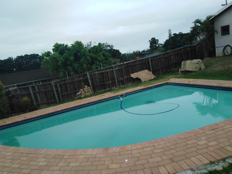 1 Bedroom Property for Sale in Bellair KwaZulu-Natal