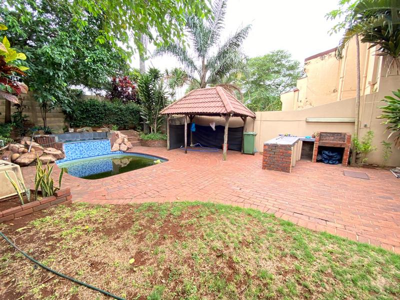 3 Bedroom Property for Sale in Montclair KwaZulu-Natal