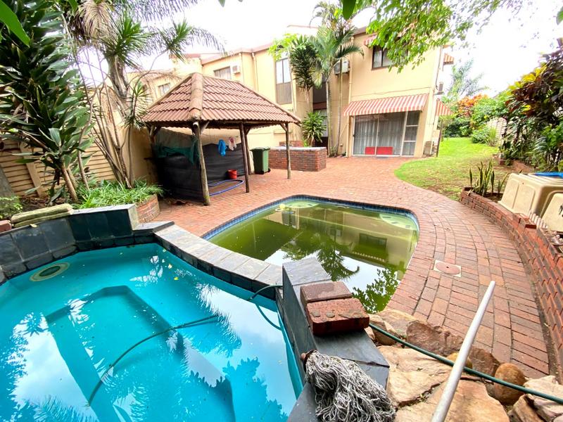 3 Bedroom Property for Sale in Montclair KwaZulu-Natal