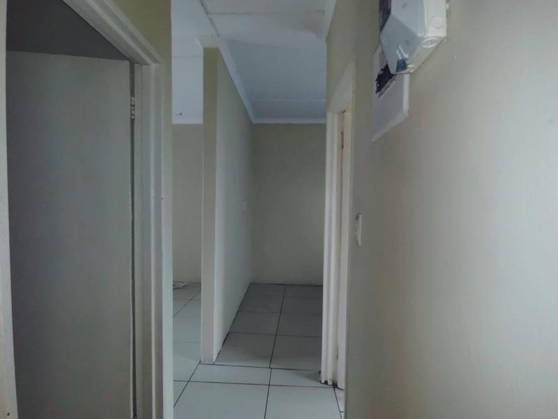 2 Bedroom Property for Sale in Umhlathuze KwaZulu-Natal