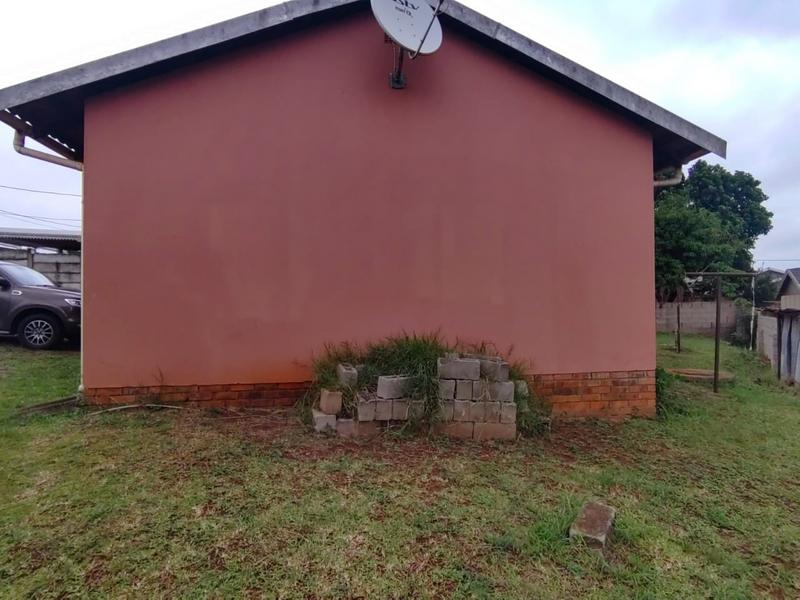 2 Bedroom Property for Sale in Umhlathuze KwaZulu-Natal