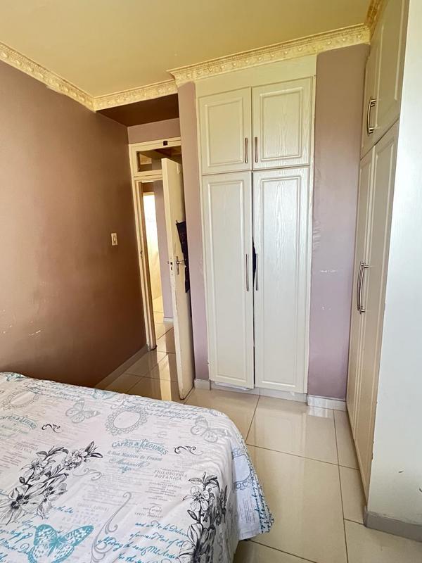 2 Bedroom Property for Sale in Pinetown KwaZulu-Natal