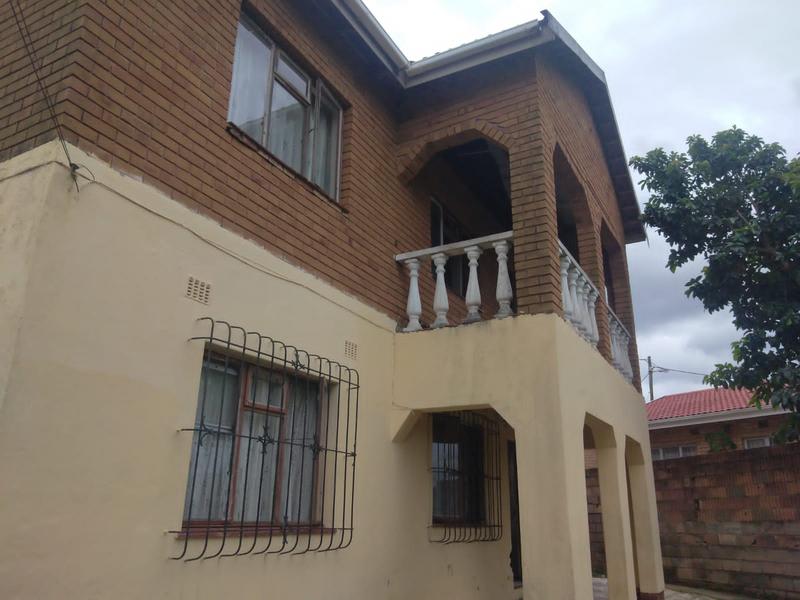 6 Bedroom Property for Sale in Kwadabeka KwaZulu-Natal