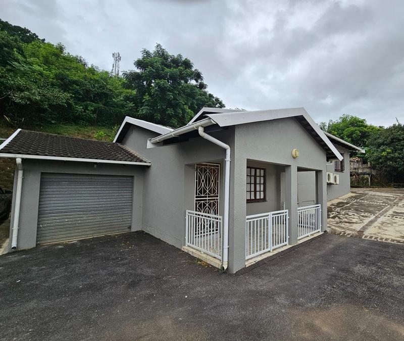 4 Bedroom Property for Sale in Avoca KwaZulu-Natal