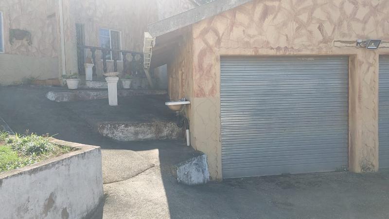 3 Bedroom Property for Sale in Bombay Heights KwaZulu-Natal