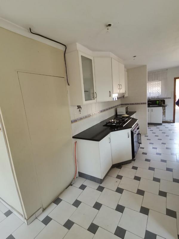 12 Bedroom Property for Sale in Springfield KwaZulu-Natal