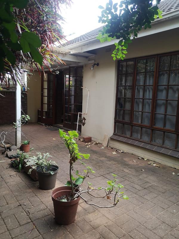 2 Bedroom Property for Sale in Musgrave KwaZulu-Natal