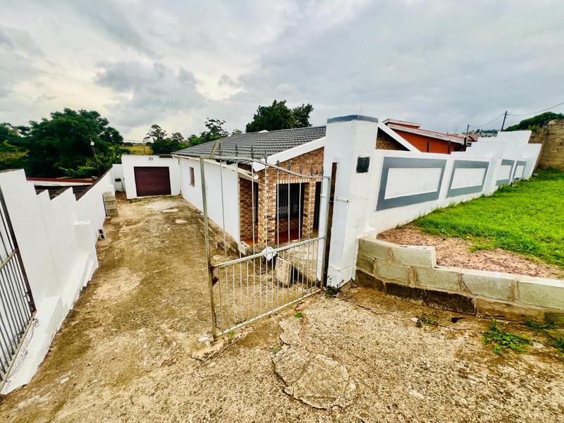 3 Bedroom Property for Sale in Kwamashu KwaZulu-Natal