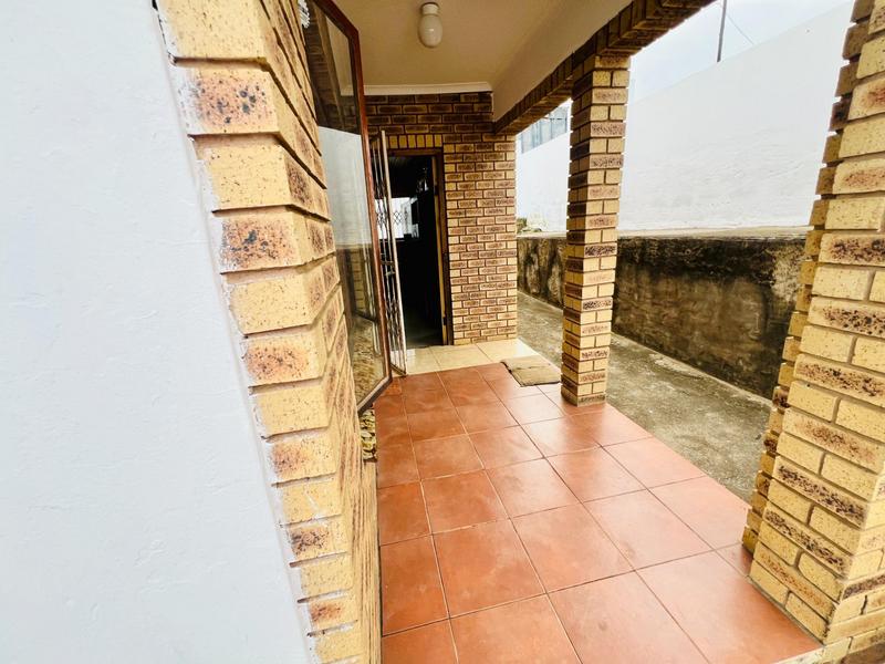 3 Bedroom Property for Sale in Kwamashu KwaZulu-Natal