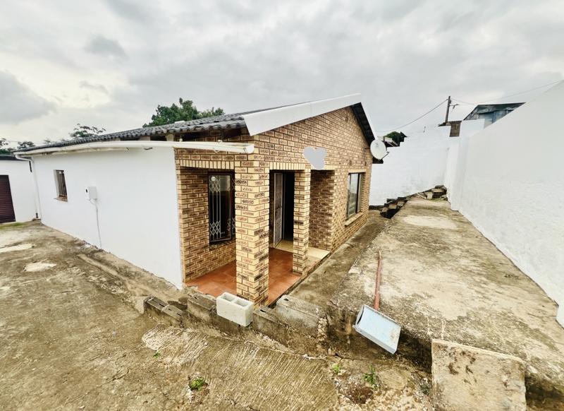 3 Bedroom Property for Sale in Kwamashu KwaZulu-Natal