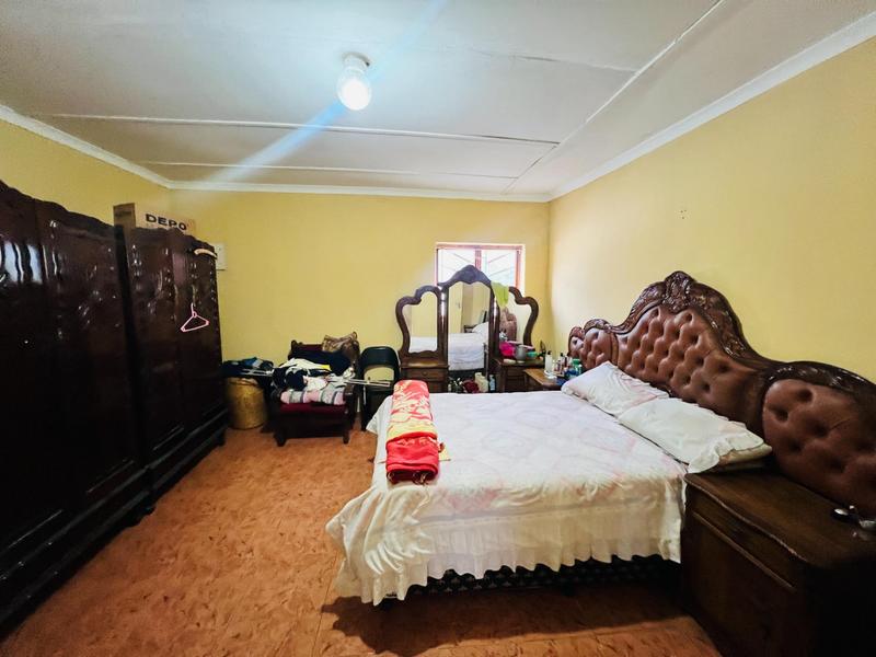 3 Bedroom Property for Sale in Kwamashu KwaZulu-Natal