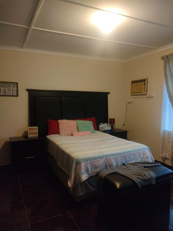 2 Bedroom Property for Sale in Fairview KwaZulu-Natal