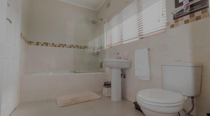 10 Bedroom Property for Sale in La Mercy KwaZulu-Natal