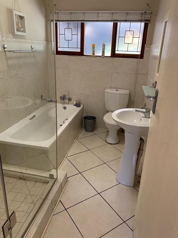 To Let 3 Bedroom Property for Rent in Glen Anil KwaZulu-Natal