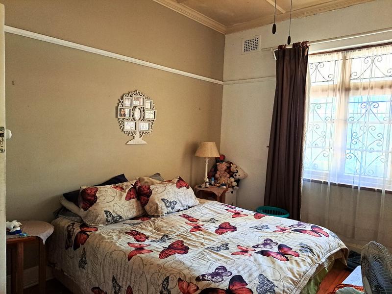 2 Bedroom Property for Sale in Glenwood KwaZulu-Natal