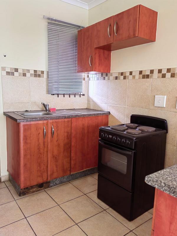 To Let 2 Bedroom Property for Rent in Brackenham KwaZulu-Natal