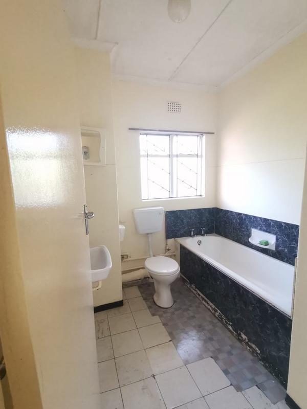 2 Bedroom Property for Sale in Empangeni Central KwaZulu-Natal