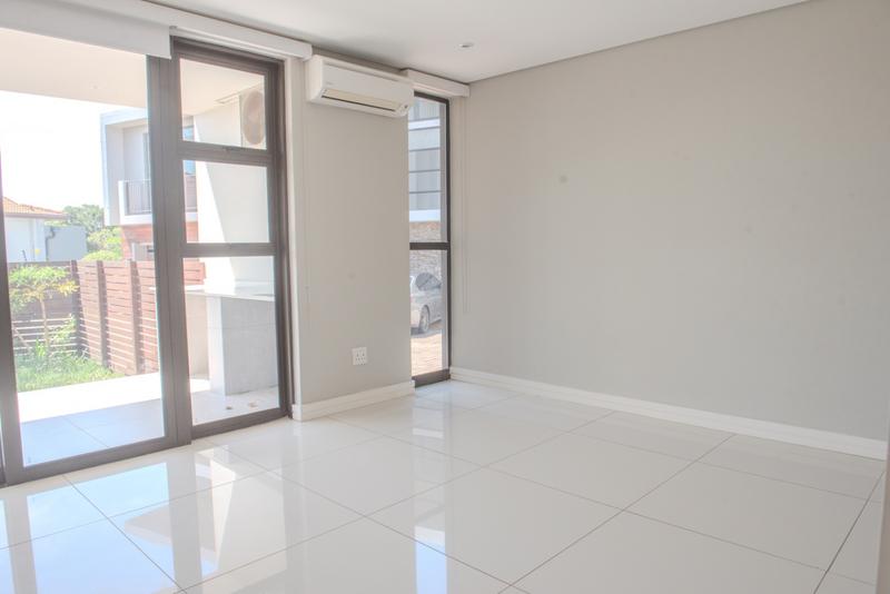 6 Bedroom Property for Sale in Izinga Estate KwaZulu-Natal