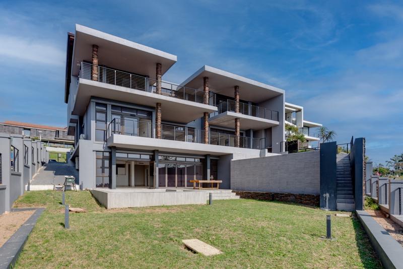 5 Bedroom Property for Sale in Izinga Estate KwaZulu-Natal