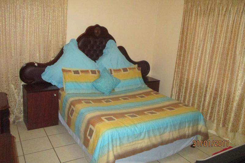 2 Bedroom Property for Sale in Hilltop Gardens KwaZulu-Natal