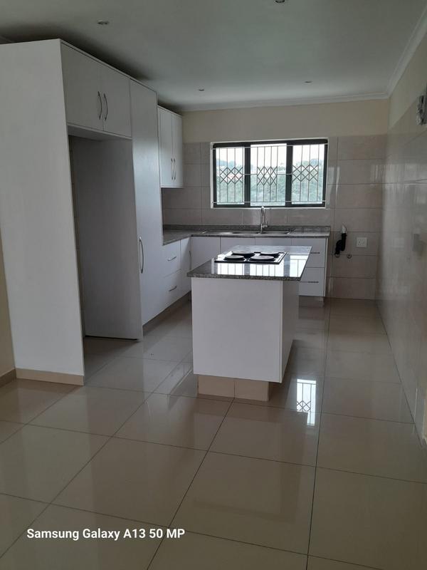 To Let 2 Bedroom Property for Rent in Silverglen KwaZulu-Natal