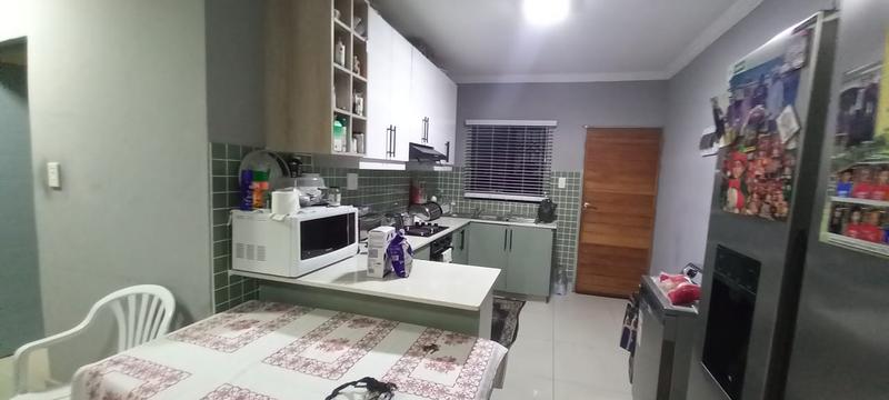 3 Bedroom Property for Sale in Morningside KwaZulu-Natal