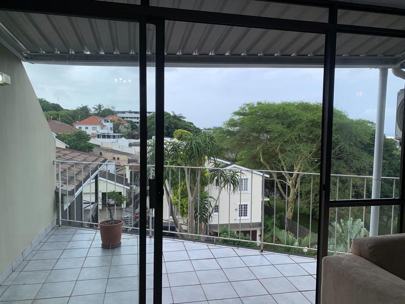 1 Bedroom Property for Sale in Essenwood KwaZulu-Natal