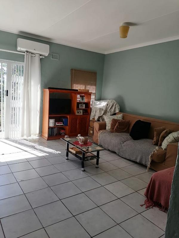 1 Bedroom Property for Sale in Freeland Park KwaZulu-Natal