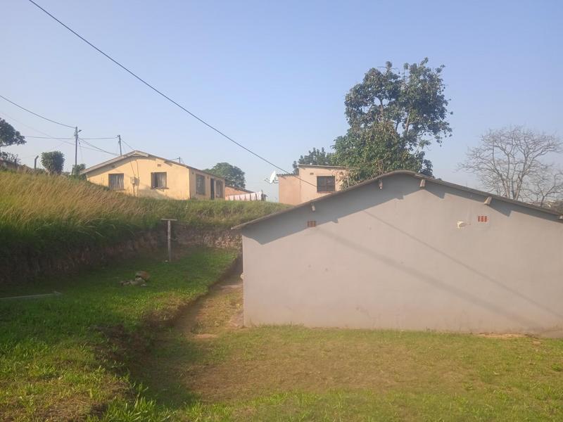 2 Bedroom Property for Sale in Umlazi KwaZulu-Natal