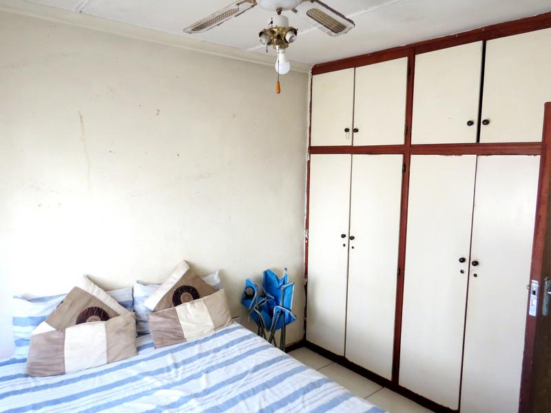 3 Bedroom Property for Sale in Umlazi KwaZulu-Natal