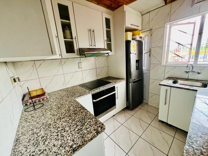 3 Bedroom Property for Sale in Kwamashu KwaZulu-Natal