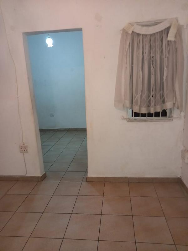To Let 2 Bedroom Property for Rent in Chatsworth KwaZulu-Natal
