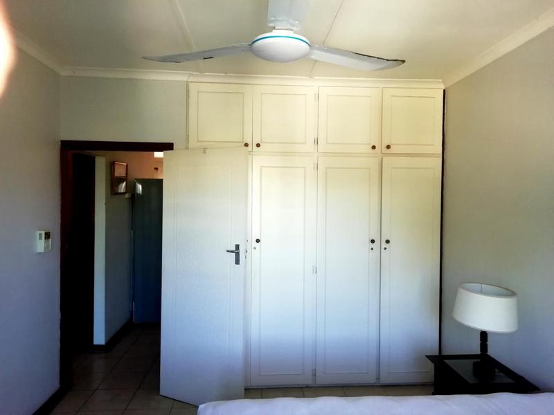 To Let 2 Bedroom Property for Rent in Scottburgh KwaZulu-Natal