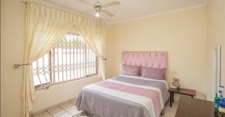 To Let 4 Bedroom Property for Rent in Veld En Vlei KwaZulu-Natal