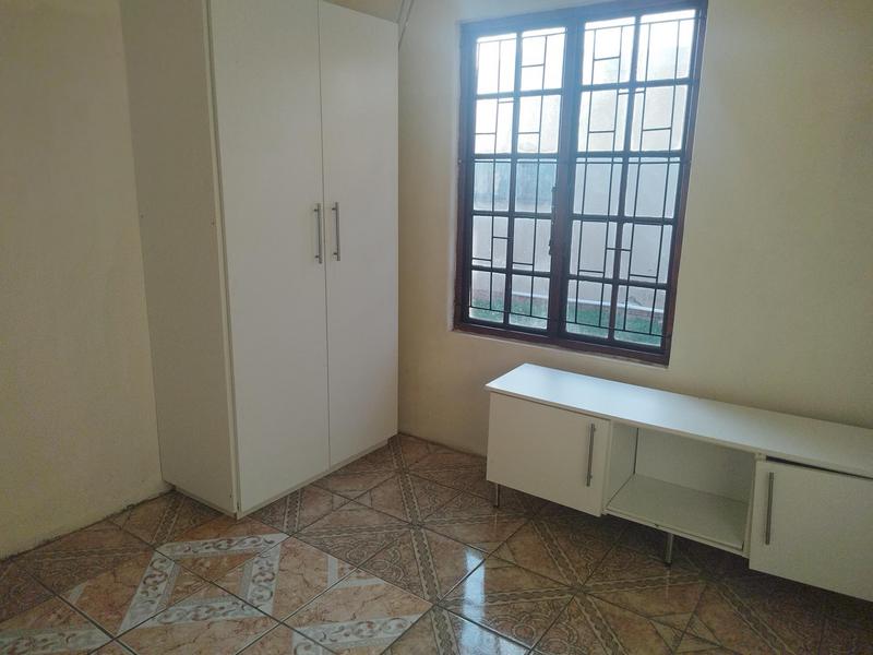 To Let 3 Bedroom Property for Rent in Margate KwaZulu-Natal
