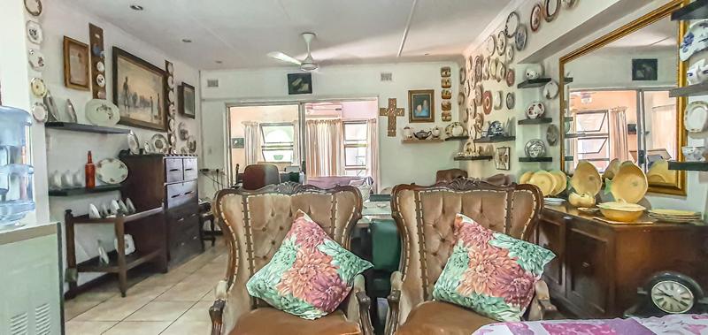 8 Bedroom Property for Sale in Meer En See KwaZulu-Natal