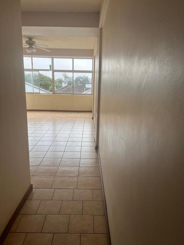 2 Bedroom Property for Sale in Amanzimtoti KwaZulu-Natal