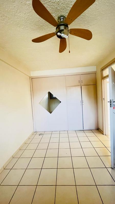 2 Bedroom Property for Sale in Amanzimtoti KwaZulu-Natal