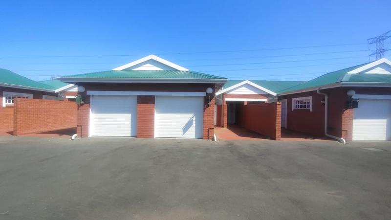 2 Bedroom Property for Sale in Lincoln Meade KwaZulu-Natal