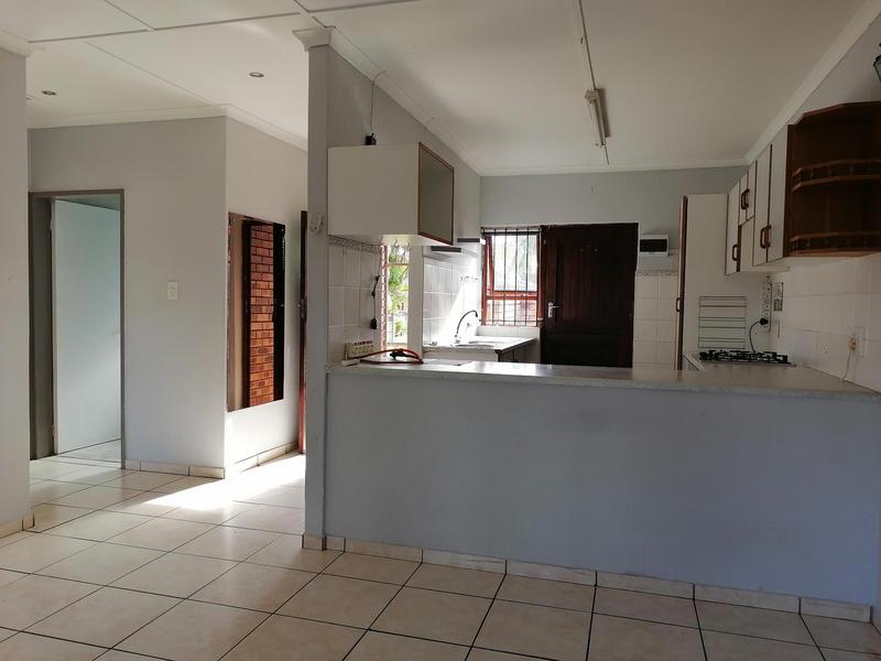 To Let 2 Bedroom Property for Rent in Birdswood KwaZulu-Natal