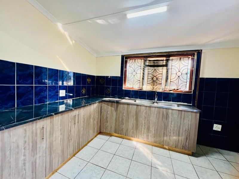 4 Bedroom Property for Sale in Castle Hill KwaZulu-Natal