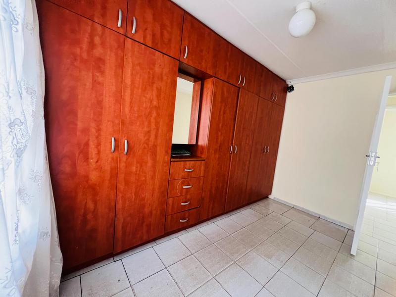 4 Bedroom Property for Sale in Castle Hill KwaZulu-Natal