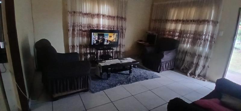 3 Bedroom Property for Sale in Esikhawini KwaZulu-Natal