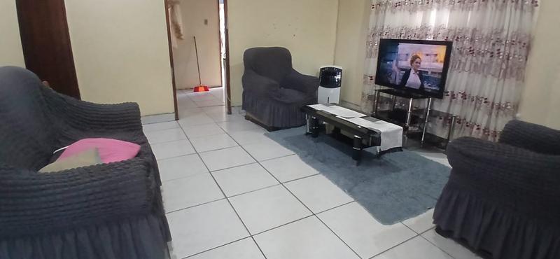 3 Bedroom Property for Sale in Esikhawini KwaZulu-Natal