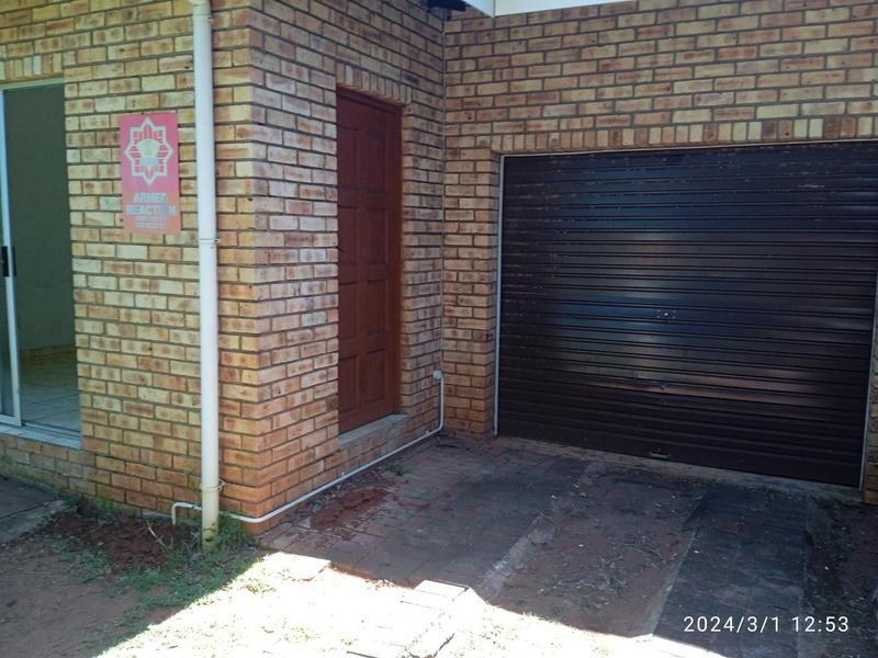 To Let 3 Bedroom Property for Rent in Southport KwaZulu-Natal