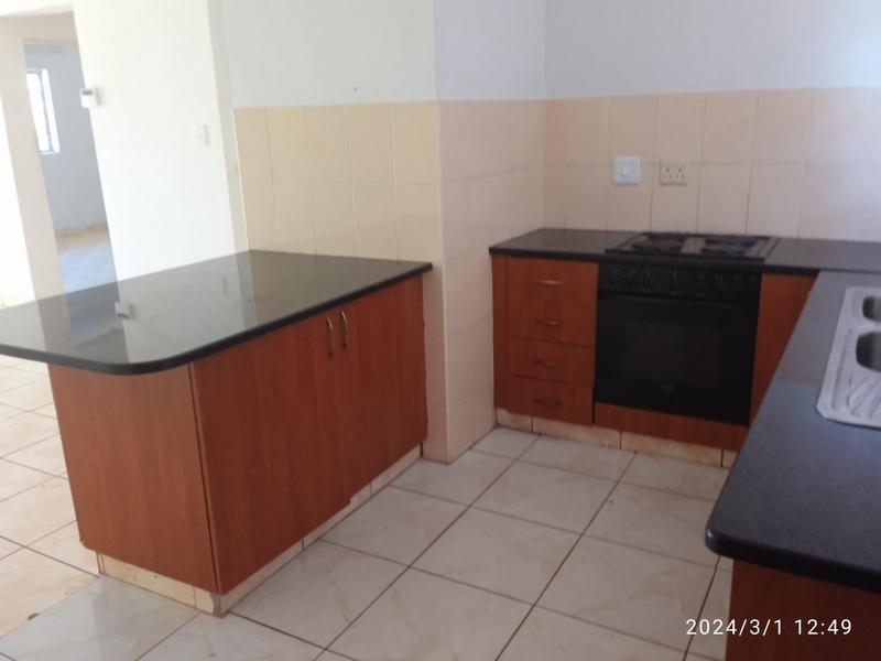 To Let 3 Bedroom Property for Rent in Southport KwaZulu-Natal