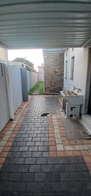 3 Bedroom Property for Sale in Esikhawini KwaZulu-Natal