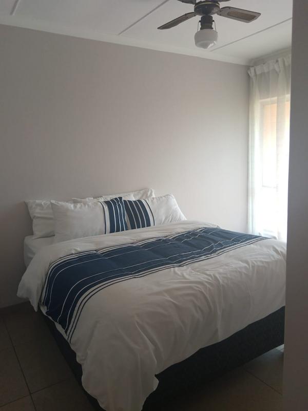 To Let 2 Bedroom Property for Rent in Montclair KwaZulu-Natal