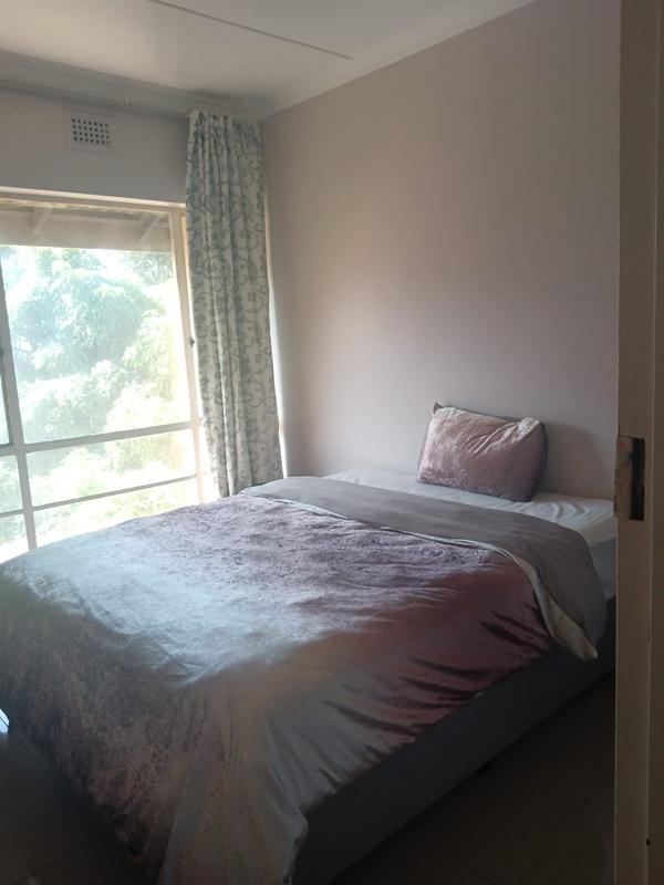 To Let 2 Bedroom Property for Rent in Montclair KwaZulu-Natal